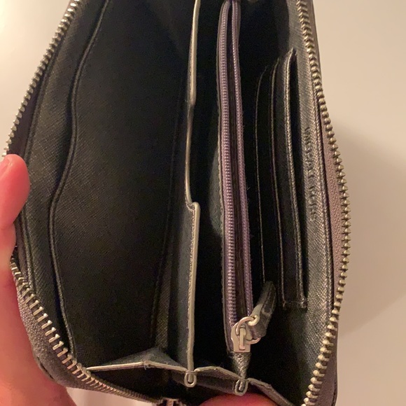 Silver/Copper Micheal Kors Wallet - Picture 3 of 3